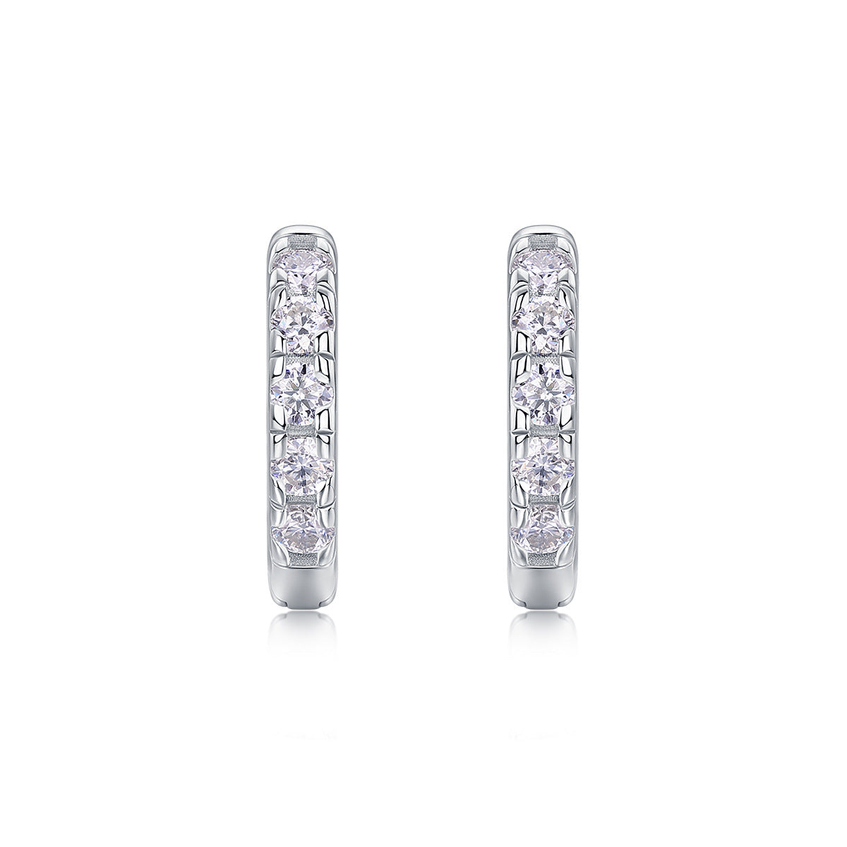 Glojewels Classic White Round Cut Moissanite Clip Earring