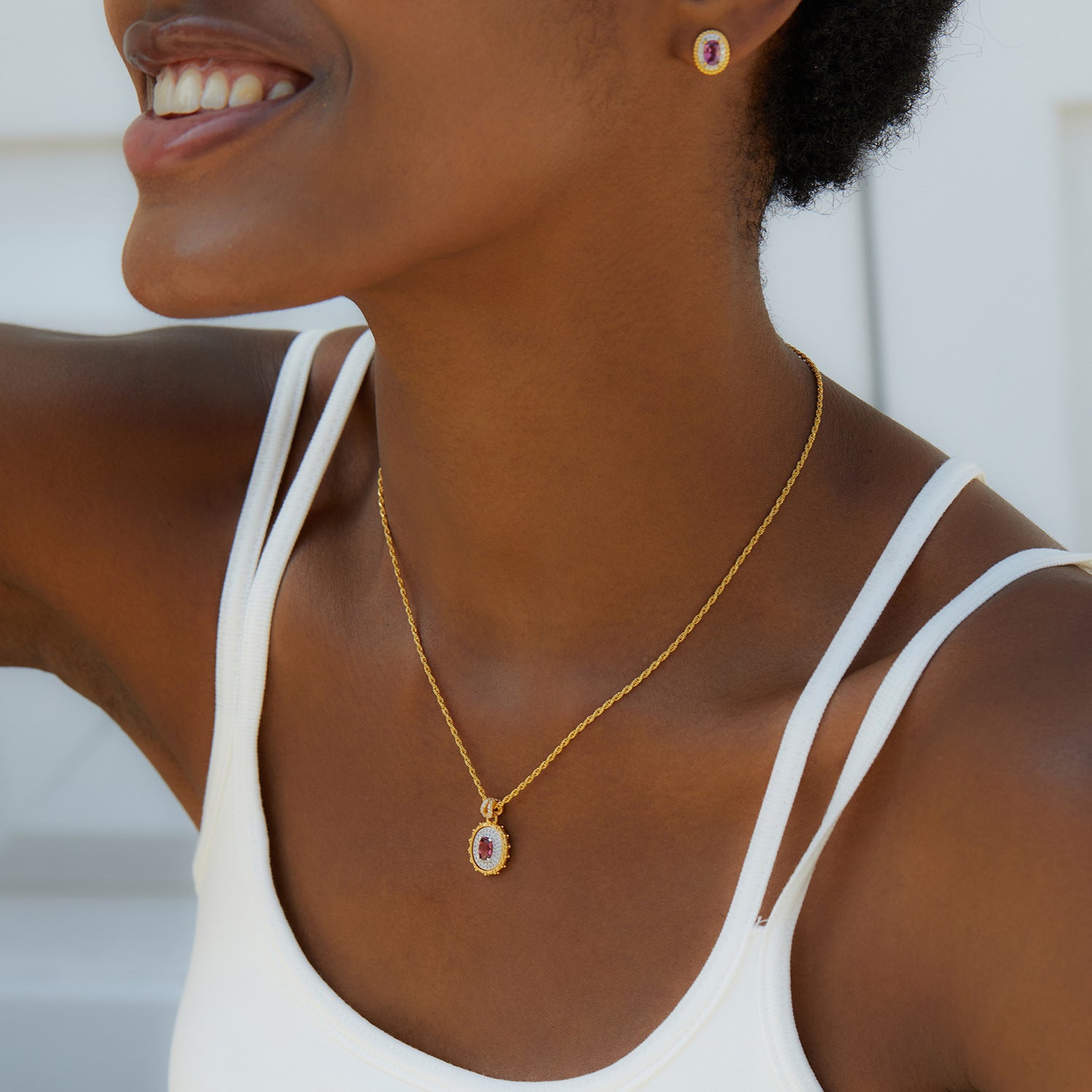 Glojewels Gold Retro Halo Natural Garnet Oval Cut Silver Twist Chain Pendant Necklace