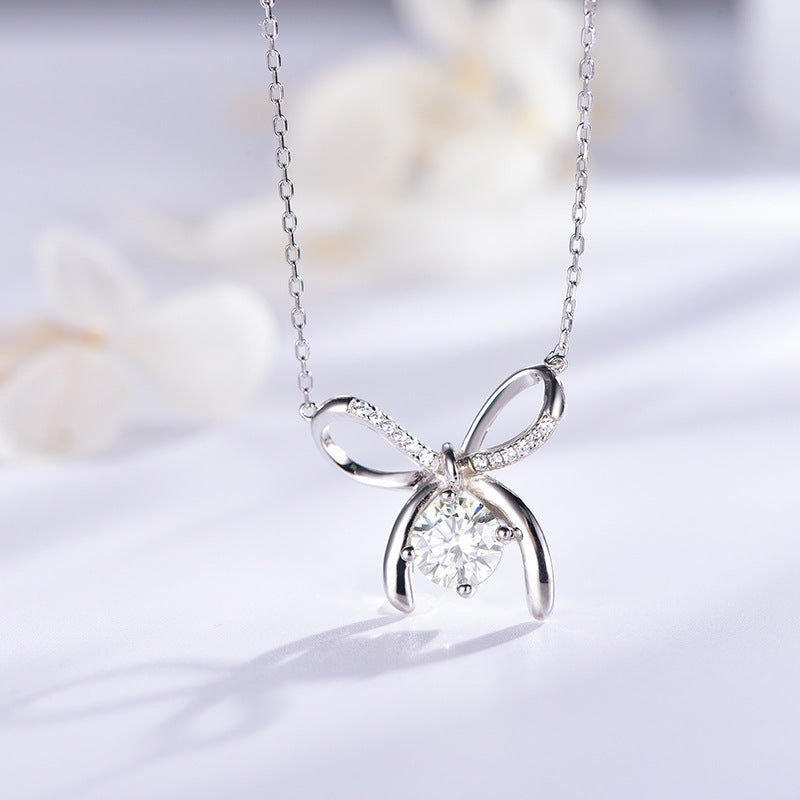 Glojewels Bowknot Clavicle 1ct White Moissanite Round Cut Silver Pendant Necklace