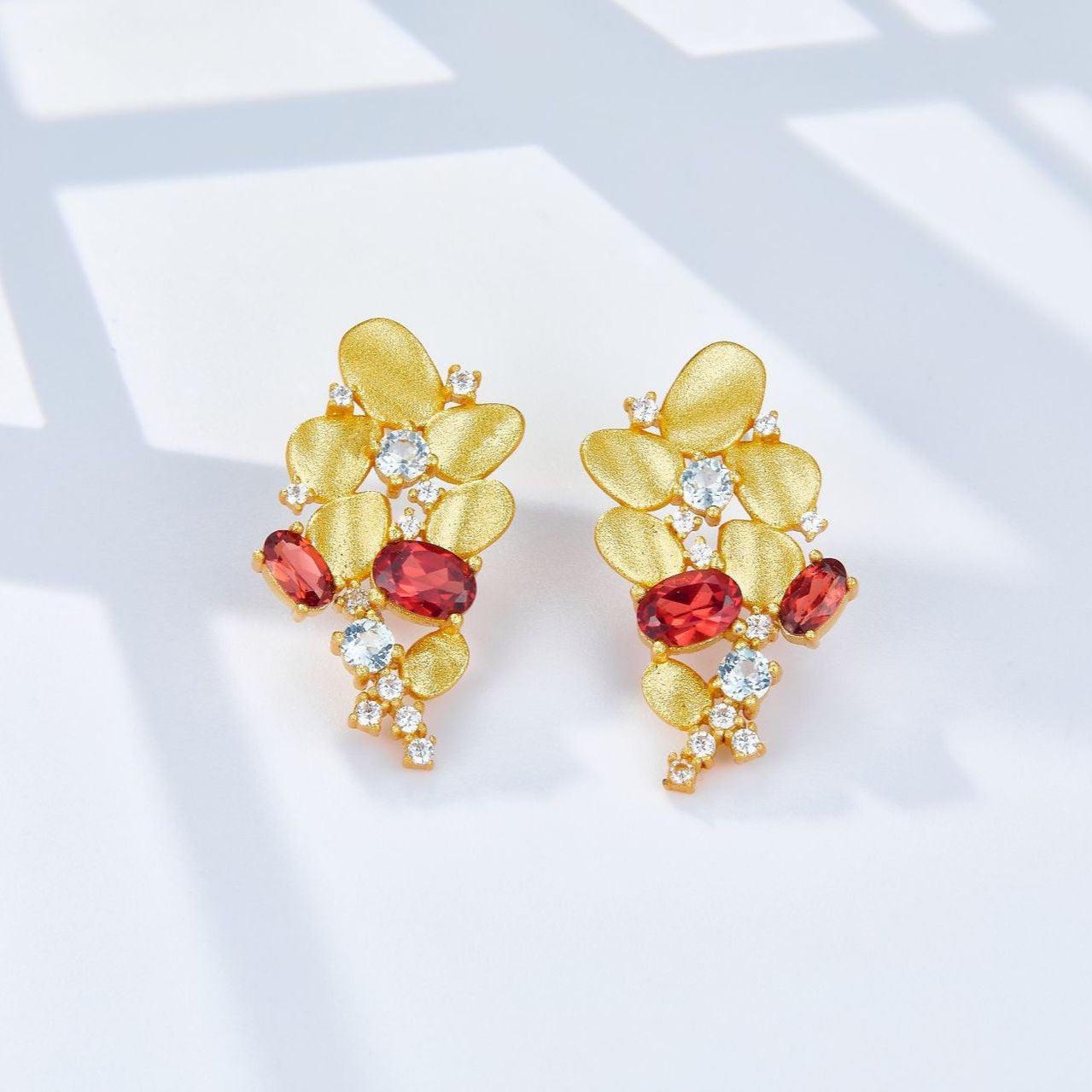 Glojewels Gold Flower Cluster Design Natural Garnet Oval Cut Silver Stud Earring