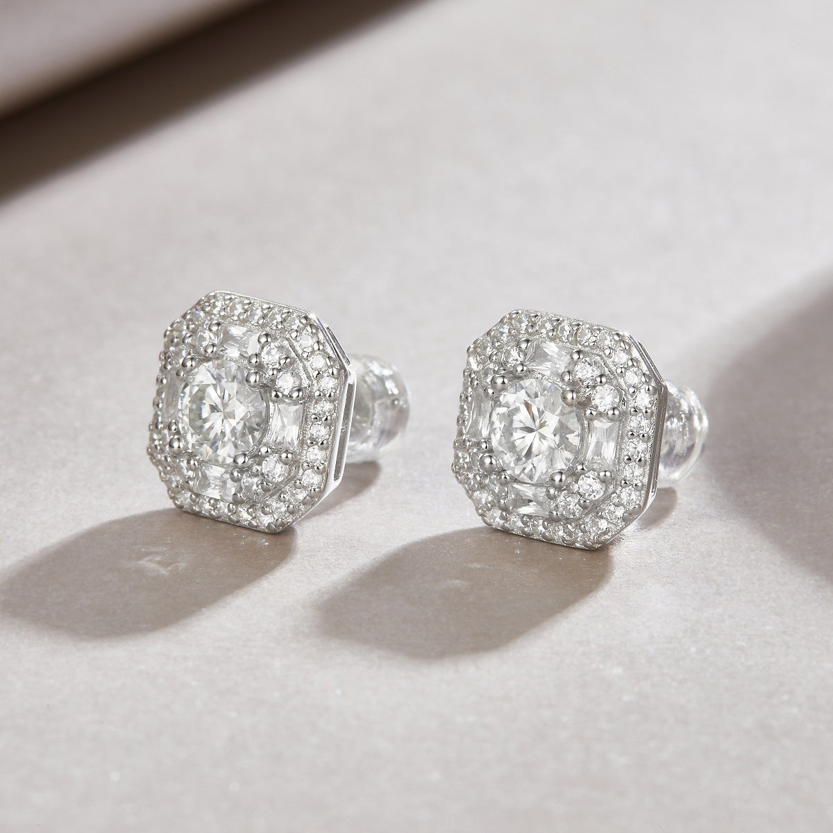 Glojewels Double Halo White Round Cut 0.5ct Moissanite Stud Earring