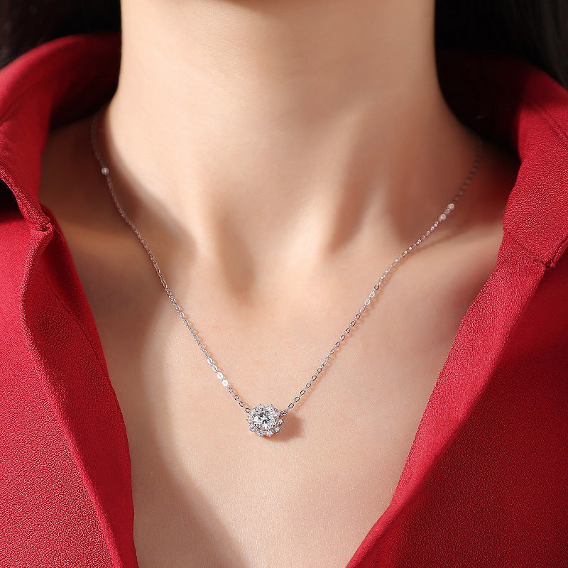 Glojewels Snowflakes White Round Cut 1ct Moissanite Pendant Necklace