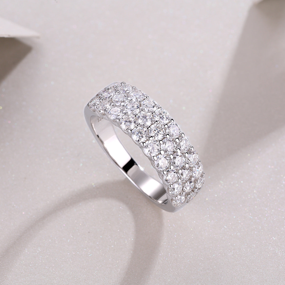 Glojewels Half-eternity White Sapphire Moissanite Round Cut Silver Band Ring