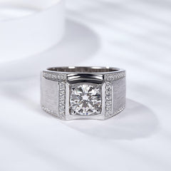 Glojewels Vintage Side Stones 1ct White Moissanite Round Cut Silver Men's Ring