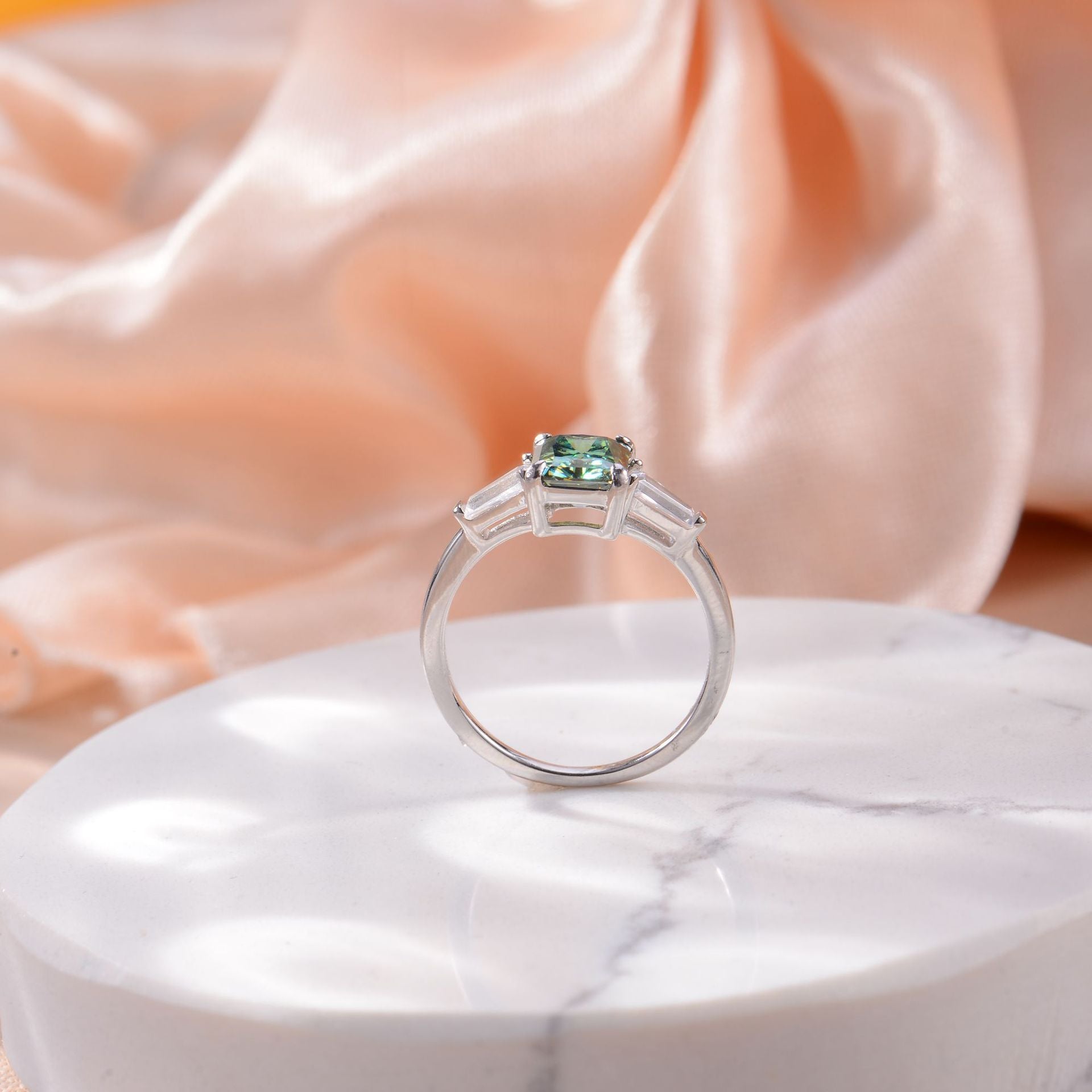 Glojewels Three Stone 2ct Green Moissanite Radiant Cut Silver Ring