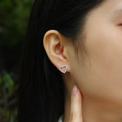 Glojewels Heart White Round Cut Moissanite Stud Earring