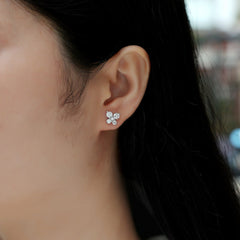 Glojewels Classic White Round Cut 1.66ct Moissanite Stud Earring