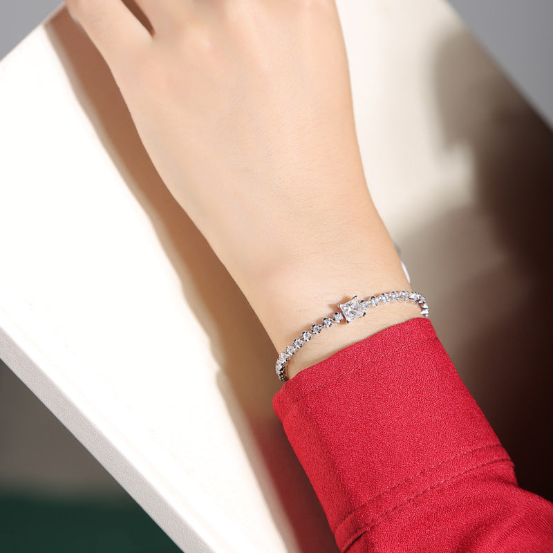 Glojewels Single Row 1ct White Moissanite Princess Cut Silver Tennis Bracelet