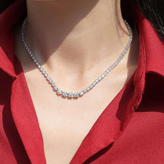 Glojewels White Round Cut Collarbone Moissanite Adjustable Tennis Necklace