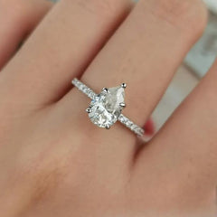 Glojewels Classical Half Eternity 1.5ct White Moissanite Pear Cut Silver Ring