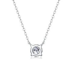 Glojewels Classical Four-Claw 1ct White Moissanite Round Cut Silver Pendant Necklace
